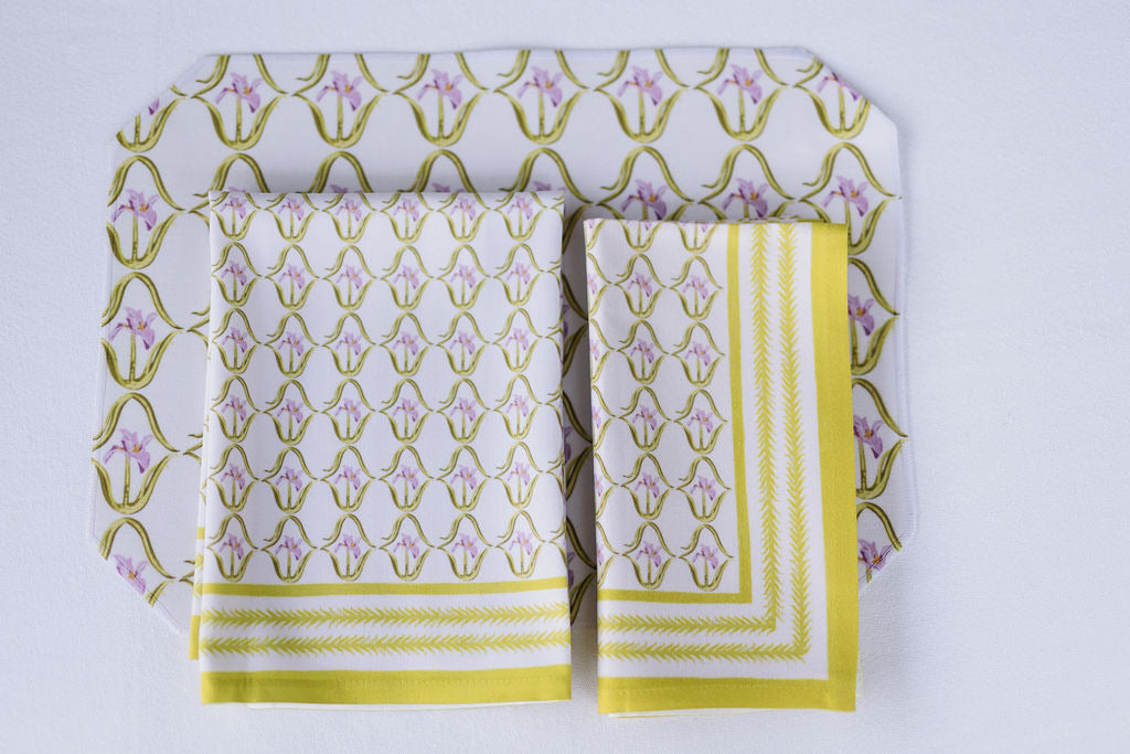 Iris in French Pink Dinner Napkins | Set of 4